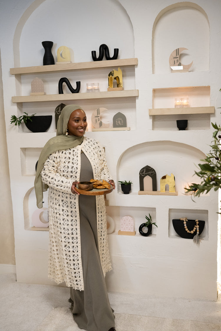 AyshaHarunXmodernEID Luna Arabic Calligraphy Moon