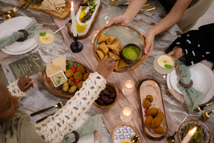 AyshaHarunXmodernEID Olives Platter