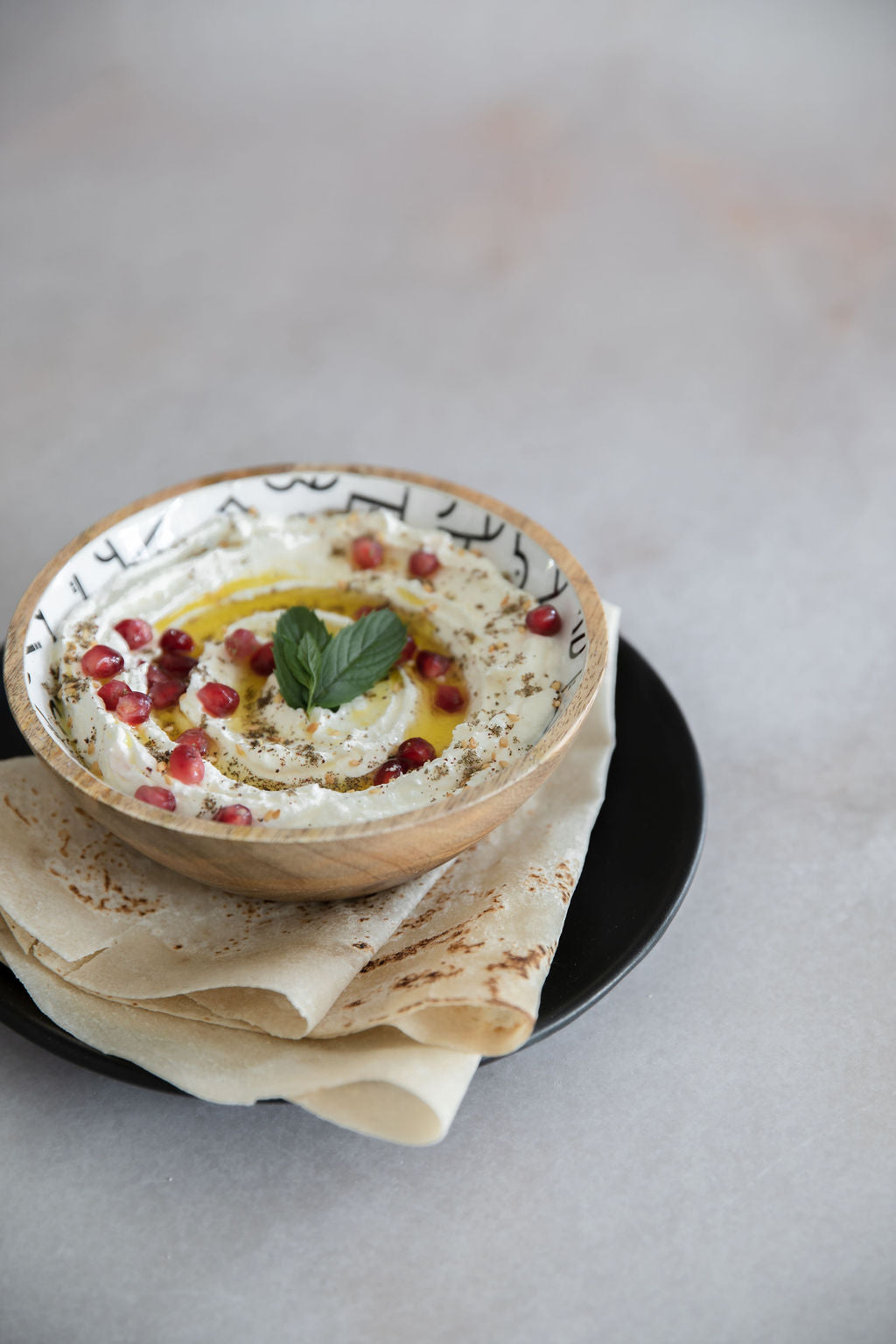 modernEID for Ramadan & Eid decor & party supply for all celebrations.Since 2011 modernEID has been THE place for contemporary Ramadan and Eid decor and decorations for the modern Muslim home. We offer products from Ramadan and Eid gift wrap, Eid gift tags, Ramadan centerpieces, Eid banners, party supplies, Ramadan advent calendars, Ramadan Eid pillows tablecloths and blankets. Sahtein bowls and platters is serve ware for Arabic Middle Eastern recipes and mezze eating and mezze tables and boards.