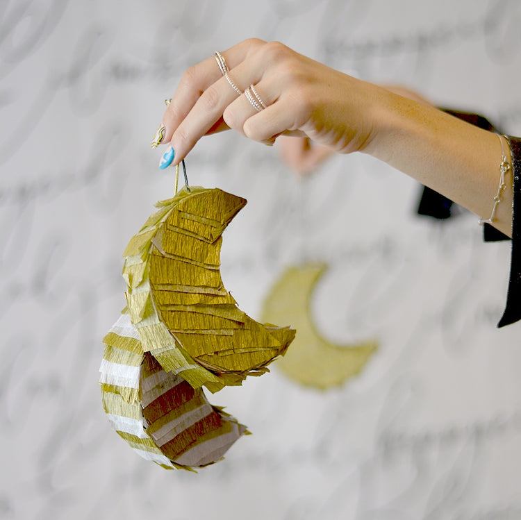 modernEID Style DIY: Crescent Moon Piñata Template